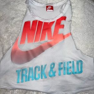 Crop Nike tank